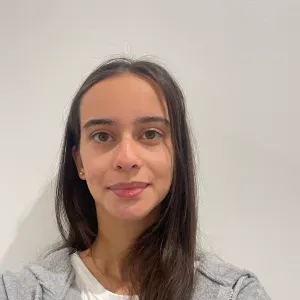 Jeune Baby-sitter responsable à thiais 