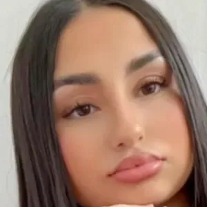 Baby sitter à Paris. 