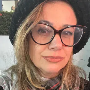Babysitter italo-brasiliana fidata, calma e mamma esperta