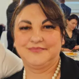 Cerco lavoro come addetta alle pulizie 