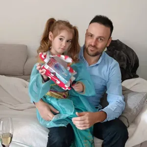 Je cherche une baby-sitter à domicile