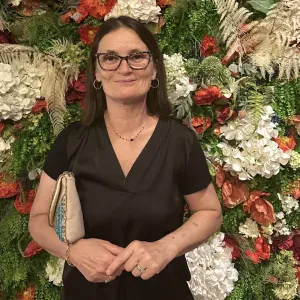 Auxiliaire de vie, dame de compagnie et aide à la personne