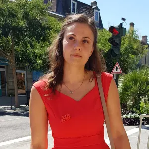 Auxiliaire de vie, diplomé aide soignante