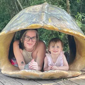 Je recherche une baby-sitter
