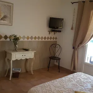 Cherche femme de ménage saison 2019