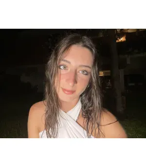 Babysitter giovane a Pisa e in provincia lato Pontedera