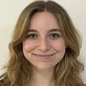 Baby-Sitter Expérimenté à Fontenay-aux-Roses