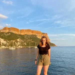 Je cherche à faire du baby-sitting