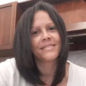 Buongiorno sono una signora di 47 anni lavoro come babysi