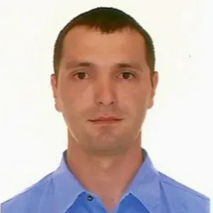 Busco cuidador/a de gatos en Getafe