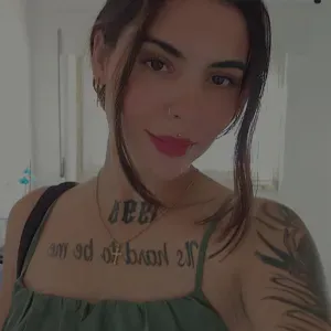 Babysitter em formaçao, com muito amor por crianças !
