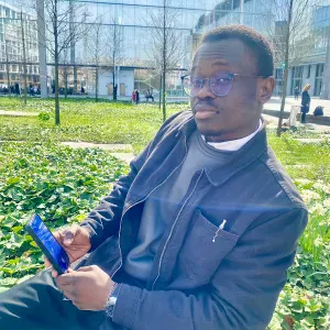 Professeur de français/ Littérature française