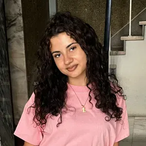 Babysitter com experiência em Lisboa/Odivelas 
