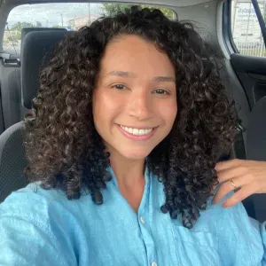 Babysitter e cuidado em Valença