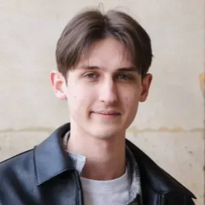 Étudiant responsable pour garde d'enfants à Paris