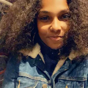 Baby-Sitter expérimentée à Chelles