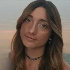 Jeune baby-sitter avec expérience, Amiens !