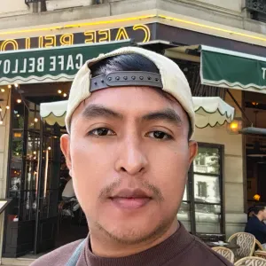 Responsible Cleaner in Paris France