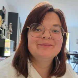 Auxiliaire parentale (nounou à domicile) autour de Nantes