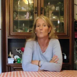 Adeutta a pulizie uffici famiglie ville