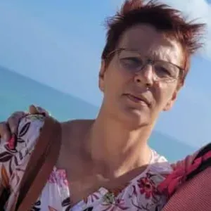 Auxiliaire  de vie aupres de personne agée  