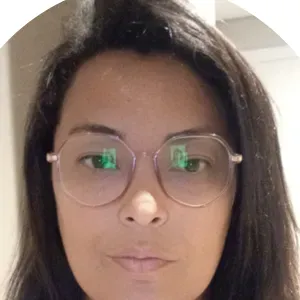 Cuidadora en Oleiros. Experiencia Amplia y Comprometida