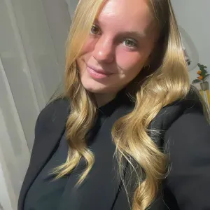 j'aimerai avoir quelques job !