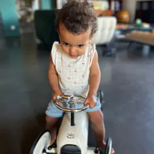 Cherche garde d'enfant (2 ans 1/2) en sortie d'école