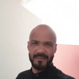 Aide ménager sur ste Luce disponible 