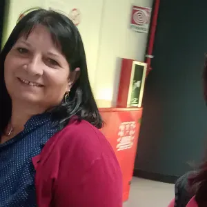 Addetta a le pulizie responsabile e affidabile 