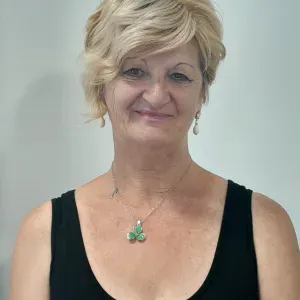 Colf e addetta pulizie civili e industriali