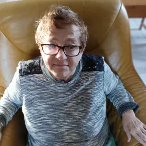 Recherche une auxiliaire de vie