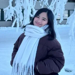 EXPERIENCED AU PAIR AND FULL TIME NANNY WITH NEWBORN