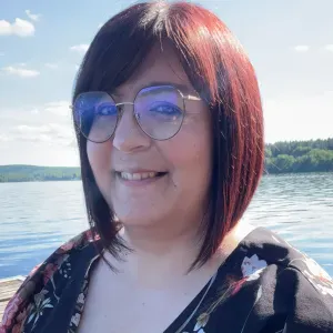 Garde d'enfants douce et bienveillante