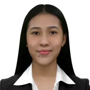 Babysitter looking for a job at Paris