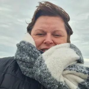 Femme de menage serieuse abbeville