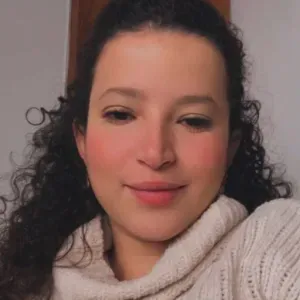 Babysitter com experiência em Carcavelos