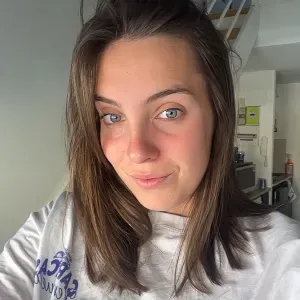 Baby-sitter occasionnellement, à temps complet, urgence