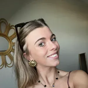 Baby-sitter compétente dans les alentours d'Arcachon 