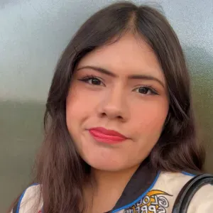 College student available as a babysitter/ petsitter