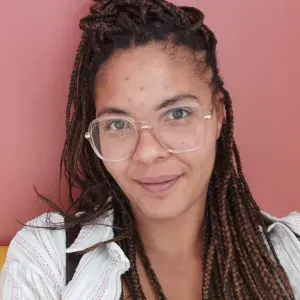 Nounou ou baby - sitter expérimenté 