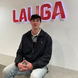 ✨ ¡Canguro con pasión por los niños! ✨