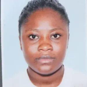 Garde d'enfants responsable  disponible selon vos besoins