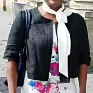 Cherche une garde d'enfants à domicile