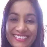 femme de ménage polyvalente avec beaucoup d'enthousiasme