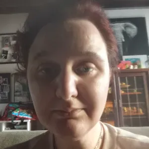 Femme de ménage a anthien. 