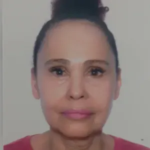 addetta alle pulizie e assistenza alla persona