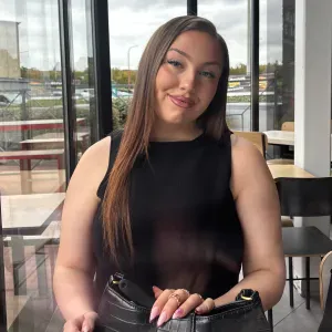 Aide éducatrice expérimentée de 1 an 