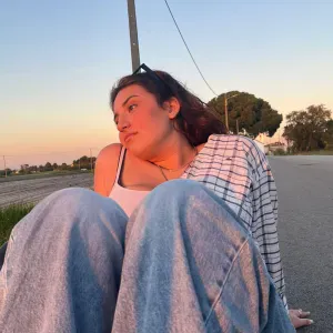 Babysitter com experiência em Évora