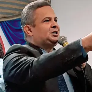 Homme ménage à Toulouse, nettoyage intérieur et extérieur 